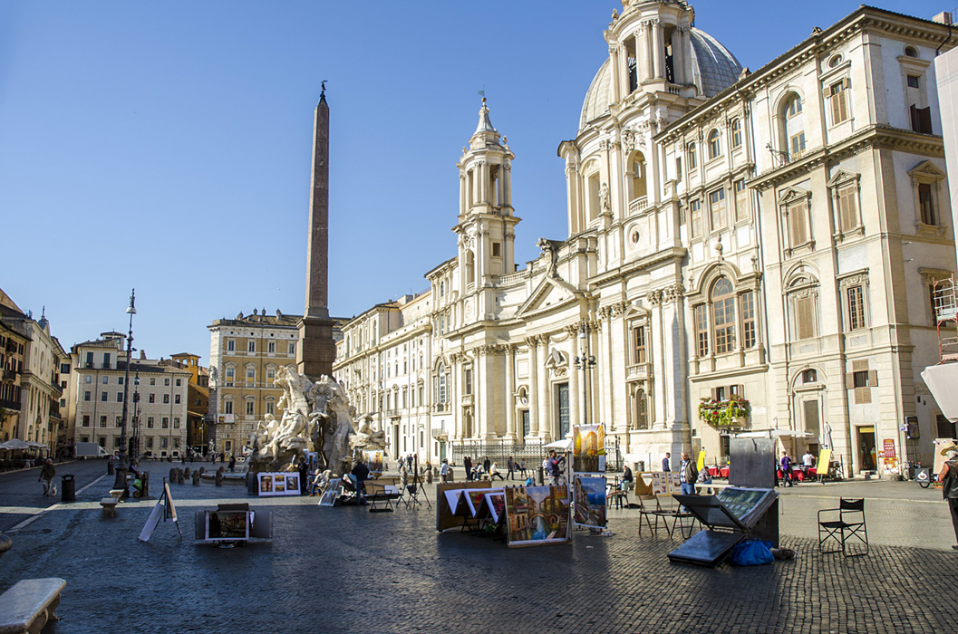 Celkový pohled na Piazza Navona